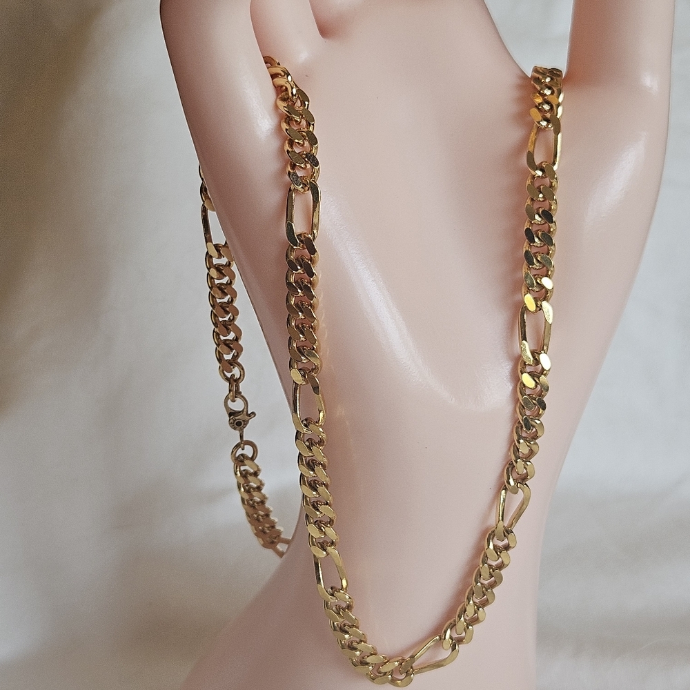 Monet Gold Diamond Cut Necklace